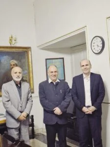 نشست صمیمانه دانشگاه با انجمن آثار و مفاخر فرهنگی