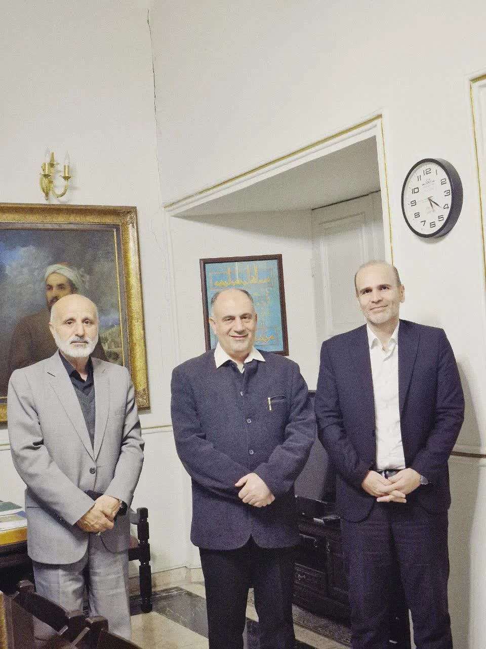 نشست صمیمانه دانشگاه با انجمن آثار و مفاخر فرهنگی